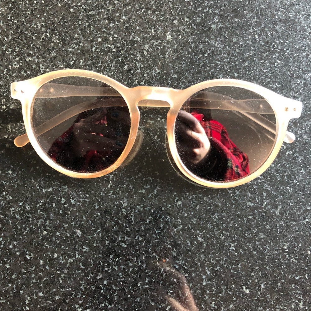 Round Glasses